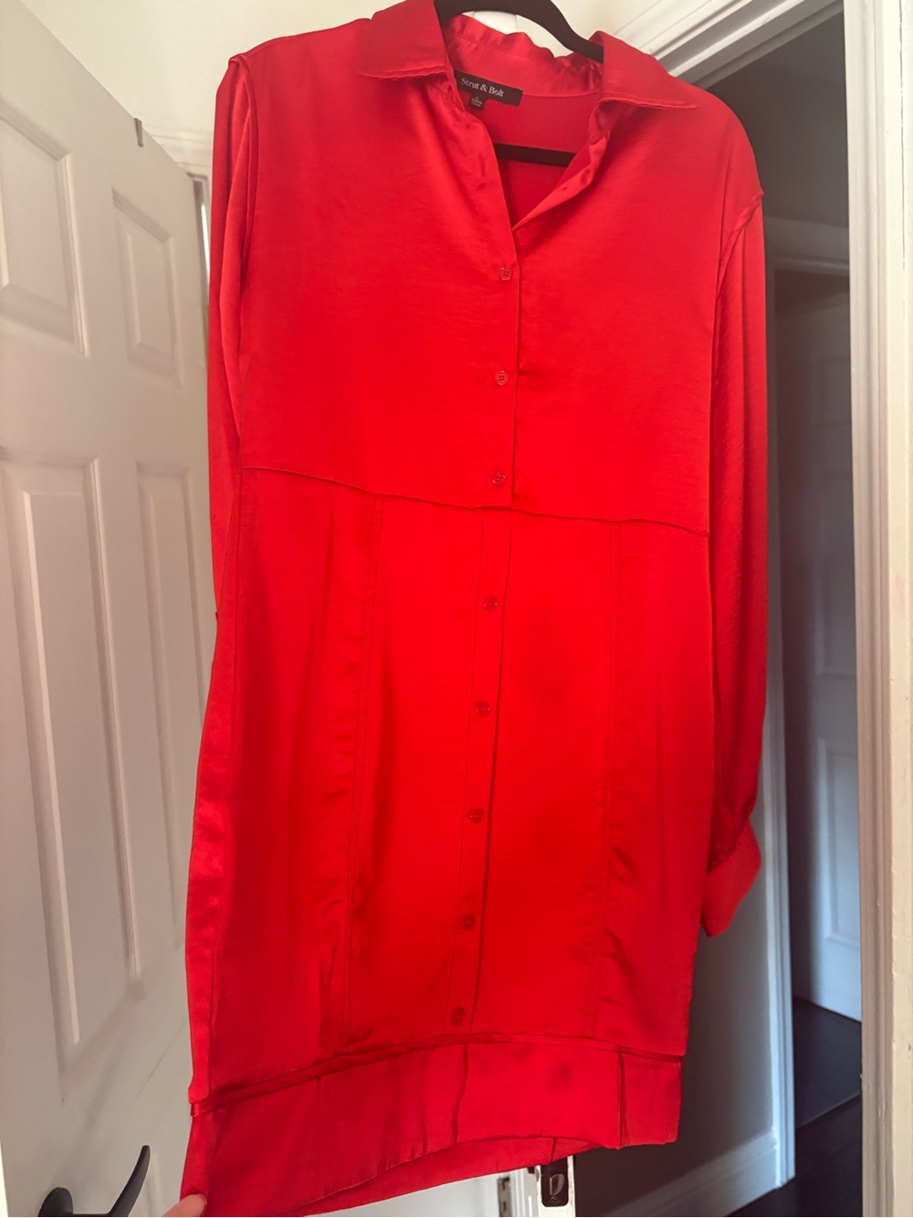 Silky Red Long-Sleeve Button-Up Shirt - Men